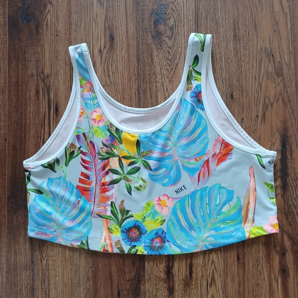 Nike Women's Hyper Feme Tank Top (Floral) Size Large